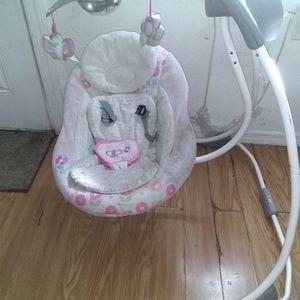 Ingenuity Cradling Plug-In Swing